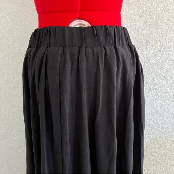 NWT 12th Tribe Black Midi Skirt Medium - Picture 6 of 13